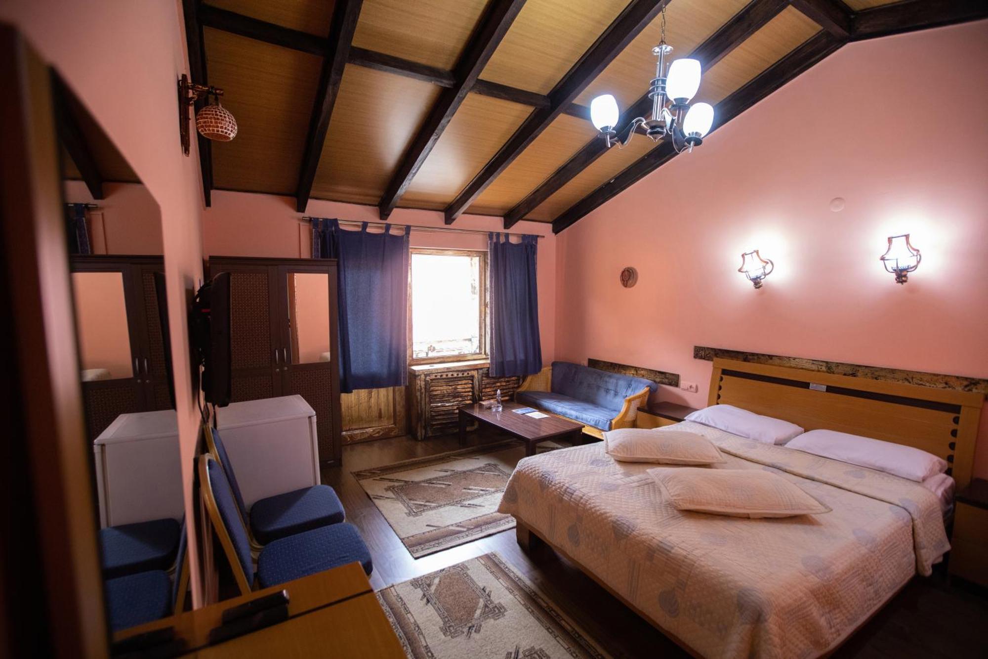Haghartsin Hotel And Restaurant Dilidjan Extérieur photo