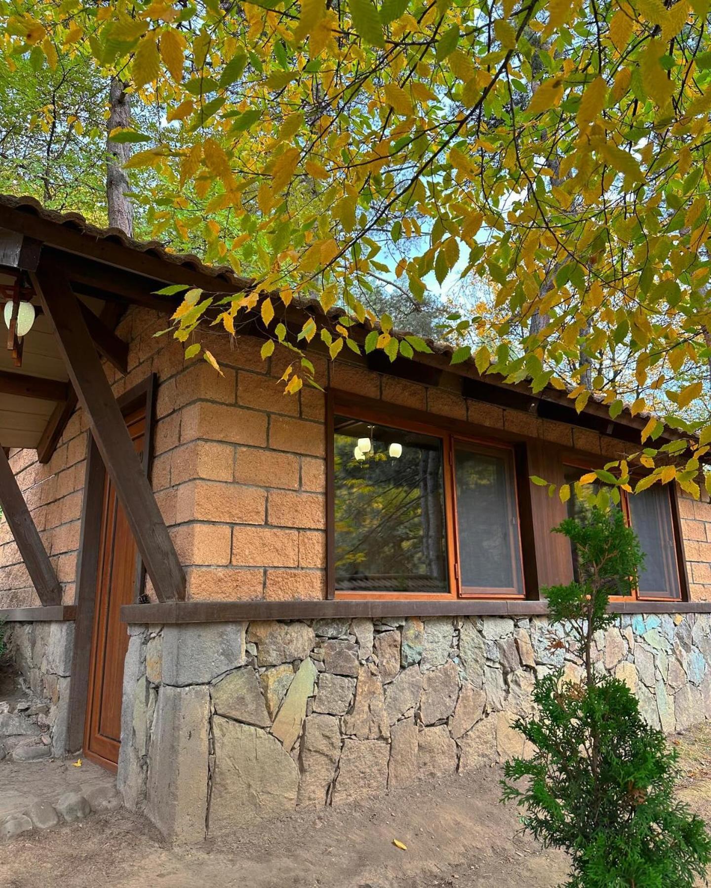 Haghartsin Hotel And Restaurant Dilidjan Extérieur photo